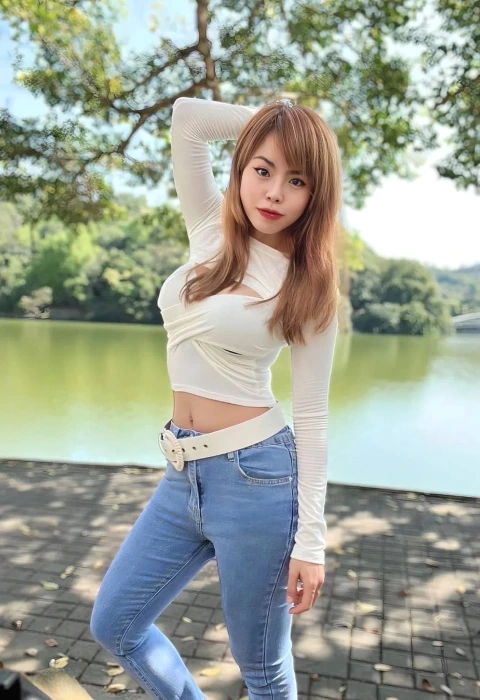 Bkk photo 1, asian, curvy, brunette, 158 cm, 50 kg, Large bust, Hong Kong