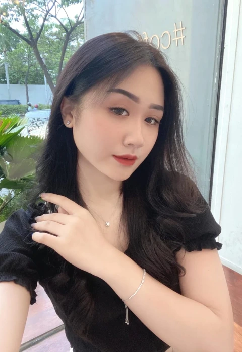 Jessiee photo 1, asian, busty, black hair, 167 cm, 44 kg, Large bust, Hong Kong