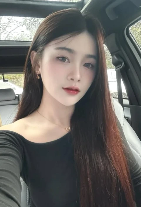 Miwmiw photo 1, asian, athletic, black hair, 158 cm, 50 kg, Large bust, Hong Kong