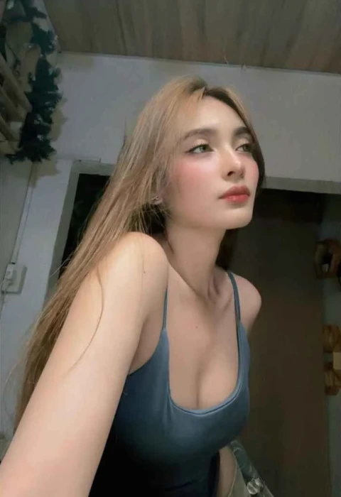 Norah photo 1, asian, average, brunette, 165 cm, 49 kg, Large bust, Hong Kong
