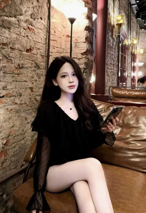 Mabel photo 1, asian, petite, black hair, 164 cm, 48 kg, Medium bust, Hong Kong