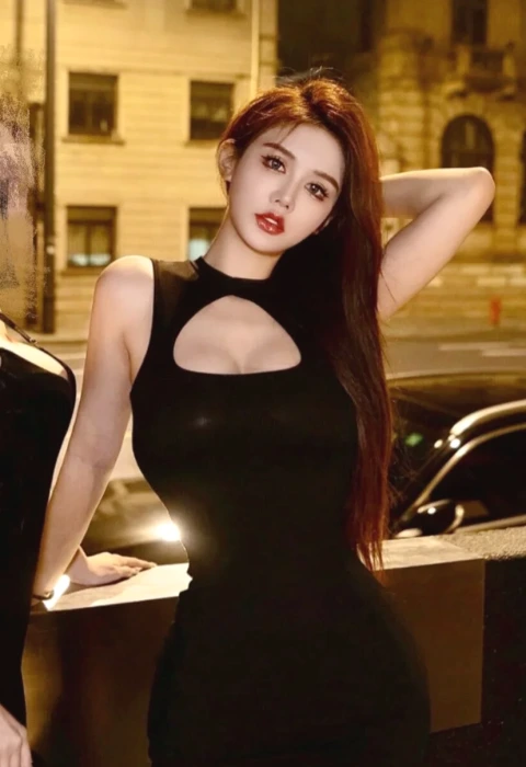 Cinda photo 1, asian, athletic, 168 cm, 48 kg, Small bust, Hong Kong