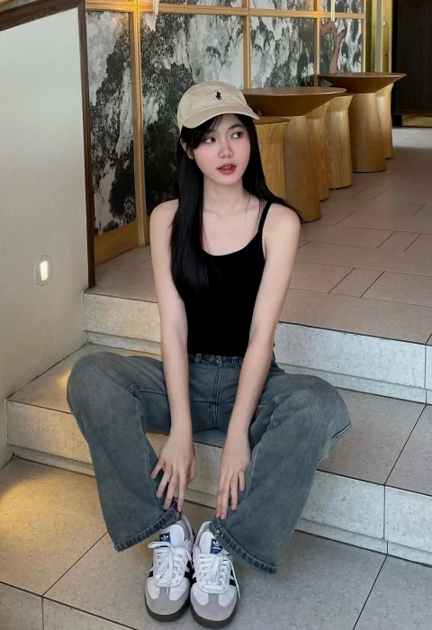 Ghea photo 1, asian, slim, black hair, 157 cm, 50 kg, Medium bust, Hong Kong